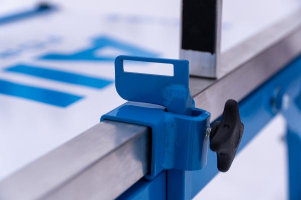 Rörlig bindningsinfästning på All Ski vallaställning för längdskidor